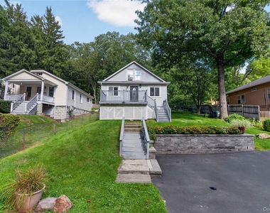 34 Winona Avenue - Photo Thumbnail 1