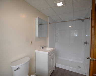 1298 Route 9w - Photo Thumbnail 10