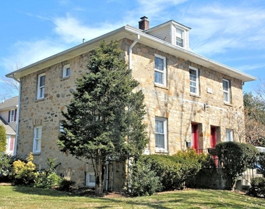 72 High Street - Photo Thumbnail 6