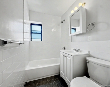 671 Bronx River Road - Photo Thumbnail 9