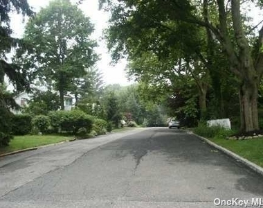 15 Garfield Street - Photo Thumbnail 13