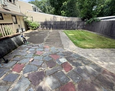 64 Lynwood Drive - Photo Thumbnail 21