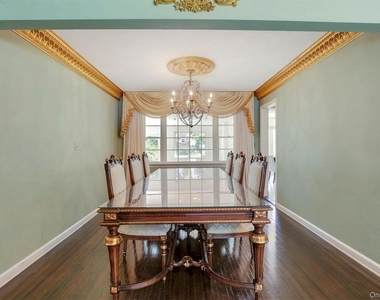 18 Addison Lane - Photo Thumbnail 14