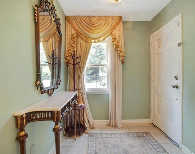 18 Addison Lane - Photo Thumbnail 3