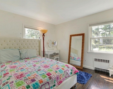 18 Addison Lane - Photo Thumbnail 27