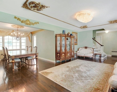 18 Addison Lane - Photo Thumbnail 12