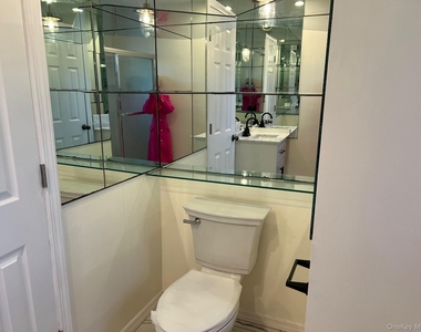 623 Chester Road - Photo Thumbnail 9