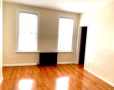 97-31 92nd Street - Photo Thumbnail 1