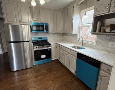 253 Kensington Road - Photo Thumbnail 5