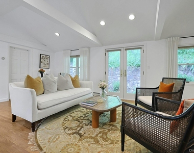 46 Gallows Hill Road - Photo Thumbnail 5