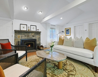 46 Gallows Hill Road - Photo Thumbnail 6