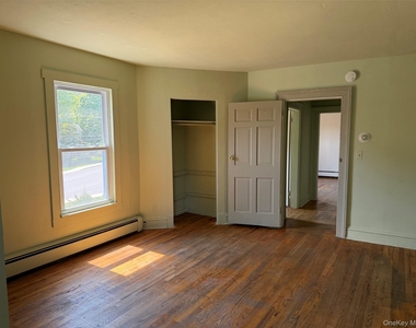 2624 Carmel Avenue - Photo Thumbnail 13
