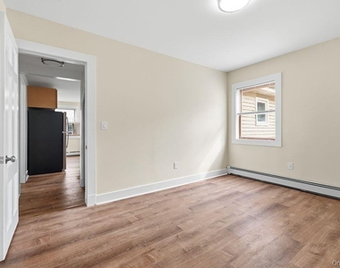 1870 Baldwin Road - Photo Thumbnail 12