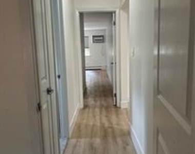 13 Darian Court - Photo Thumbnail 8