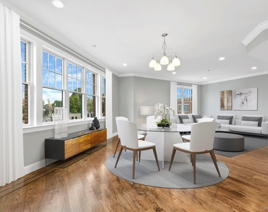 2 Ashford Avenue - Photo Thumbnail 4