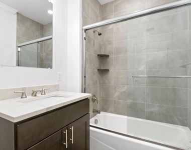 2 Ashford Avenue - Photo Thumbnail 6