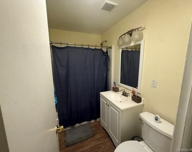 21 Village Park Drive - Photo Thumbnail 14