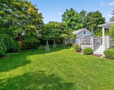 25 Soundview Avenue - Photo Thumbnail 26
