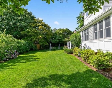25 Soundview Avenue - Photo Thumbnail 23