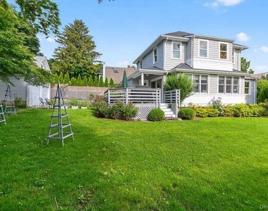 25 Soundview Avenue - Photo Thumbnail 27