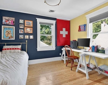 25 Soundview Avenue - Photo Thumbnail 21