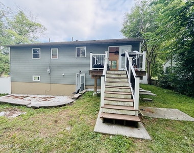3335 Ralph Street - Photo Thumbnail 22
