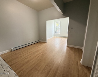 13 Delaware Street - Photo Thumbnail 2