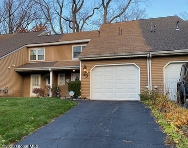 39 Grant Hill Court - Photo Thumbnail 1