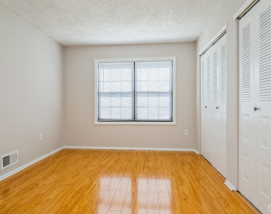 15 Feiler Court - Photo Thumbnail 14