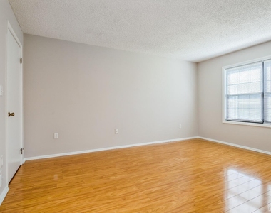 15 Feiler Court - Photo Thumbnail 10