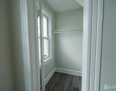 337 Convery Boulevard - Photo Thumbnail 10