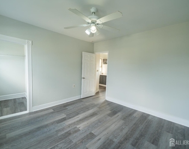 337 Convery Boulevard - Photo Thumbnail 9