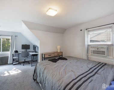 50 Chestnut Street - Photo Thumbnail 21