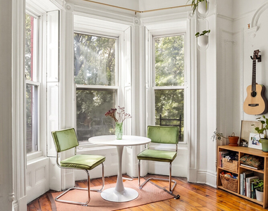 197 Bainbridge Street - Photo Thumbnail 1