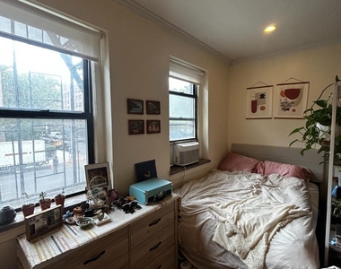 364 W 19th Street - Photo Thumbnail 3