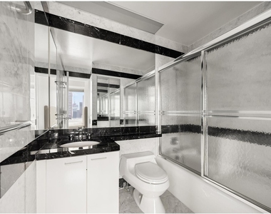 150 W 56th Street - Photo Thumbnail 13
