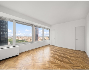150 W 56th Street - Photo Thumbnail 6