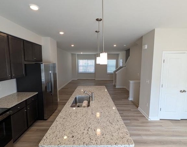 278 Swan Field Avenue - Photo Thumbnail 17