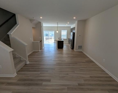 278 Swan Field Avenue - Photo Thumbnail 20