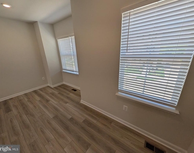278 Swan Field Avenue - Photo Thumbnail 19