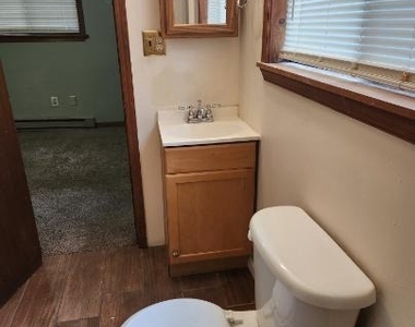 284 Tall Pine Lane - Photo Thumbnail 4