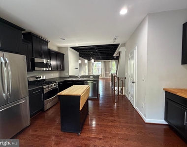 803 Woodstream Boulevard - Photo Thumbnail 8