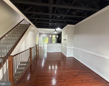 803 Woodstream Boulevard - Photo Thumbnail 3