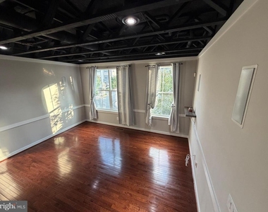 803 Woodstream Boulevard - Photo Thumbnail 4