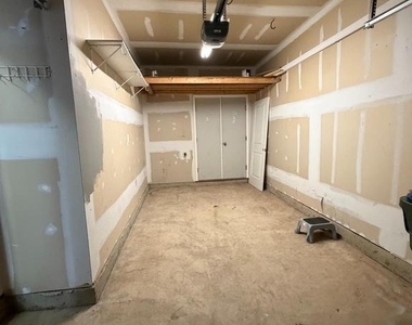803 Woodstream Boulevard - Photo Thumbnail 23