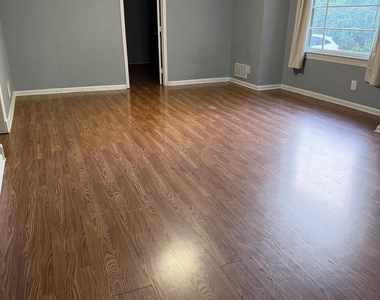 205 Wilcox Street - Photo Thumbnail 11