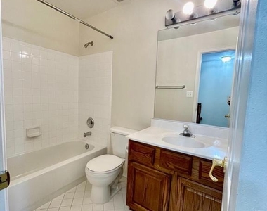 15241 Barnabas Trail - Photo Thumbnail 5