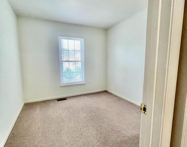 15241 Barnabas Trail - Photo Thumbnail 3
