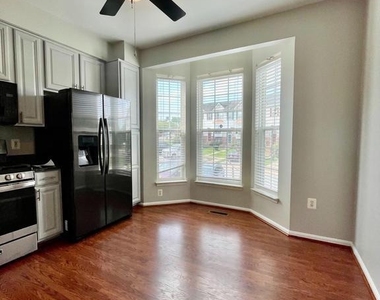 15241 Barnabas Trail - Photo Thumbnail 16
