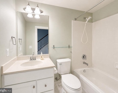 2261 Potomac Club Parkway - Photo Thumbnail 4